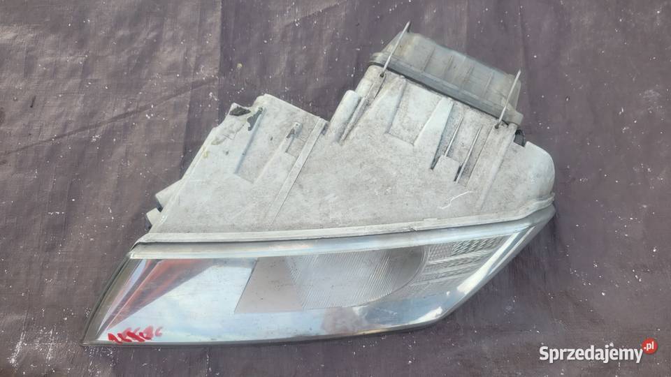 SKODA OCTAVIA II LAMPA LEWA PRZOD REFLEKTOR LEWY Ruda Śląska