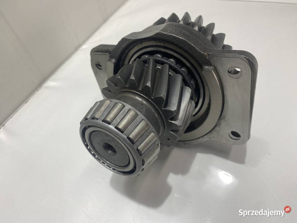 KOMPLETNY WAŁEK WOM TYŁ JOHN DEERE R183203 Kielce