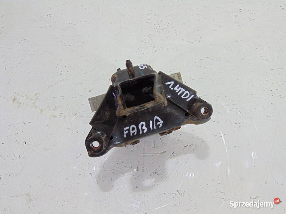 ŁAPA PODUSZKA SILNIKA FABIA 14 TDI 6Q0195555