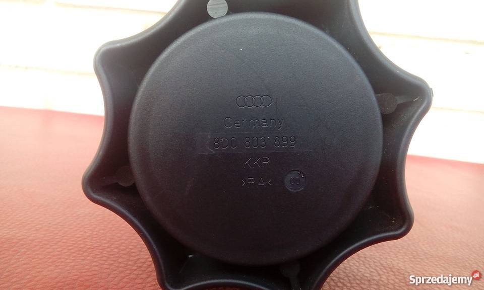 Śruba trzymająca zapas koło zapasowe audi a4 b5 Rok produkcji 2000 Pawłów