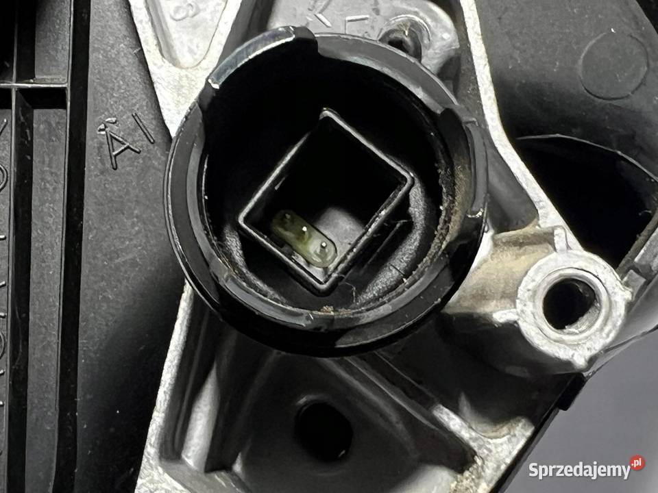 BMW E90 E91 LUSTERKO PRAWE 3PIN EUROPA FOTOCHROM osobowe