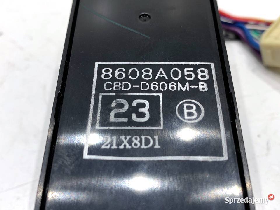 PRZEŁĄCZNIK SZYB MITSUBISHI LANCER VIII 8608A058