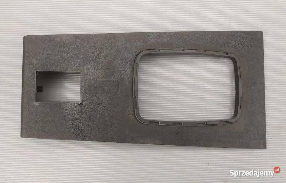 MercedesBenz 300 W123 1980 Panel tunelu lewarka Łagiewniki