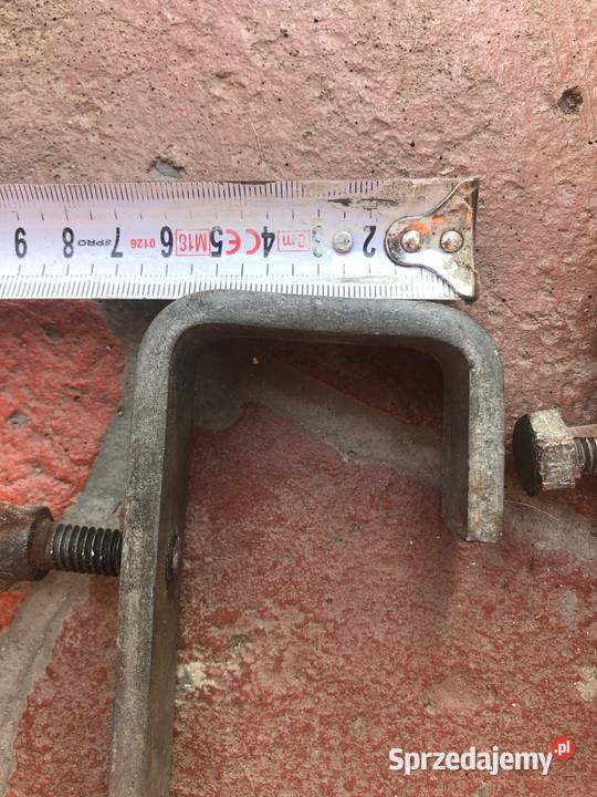 Zawieszki klamry obejmy na lampy sceniczne