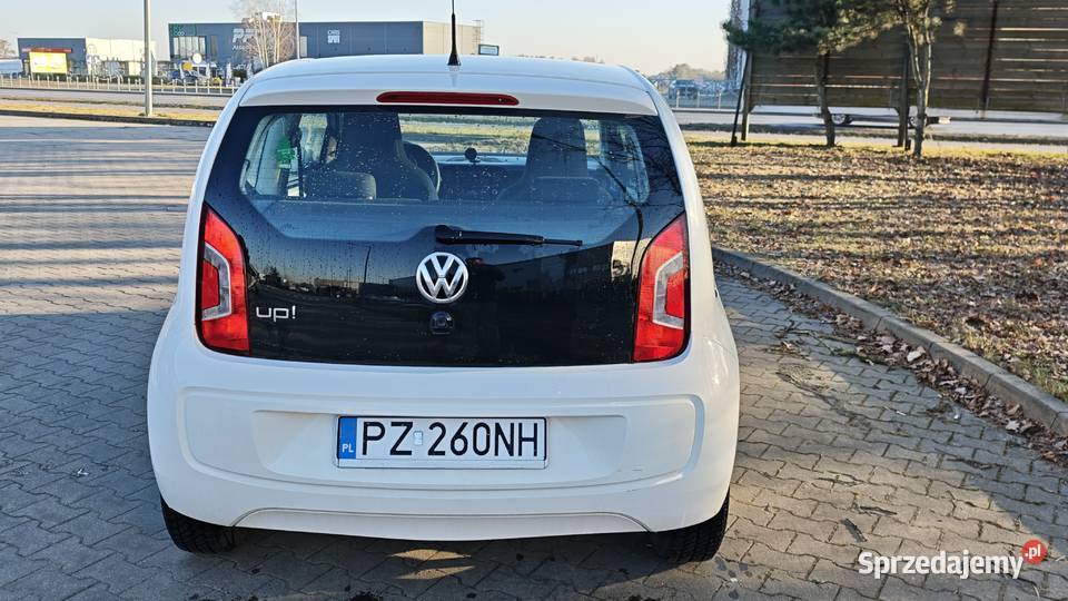 Volkswagen UP 10MPI 75 grudzień 2012 75KM up! wielkopolskie Poznań