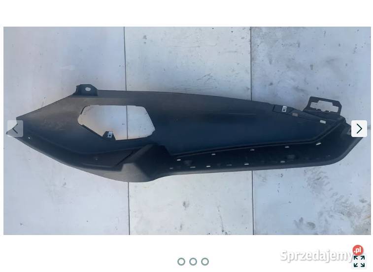 Podnóżek obudowa podłoga podest prawa Piaggio wielkopolskie sprzedam