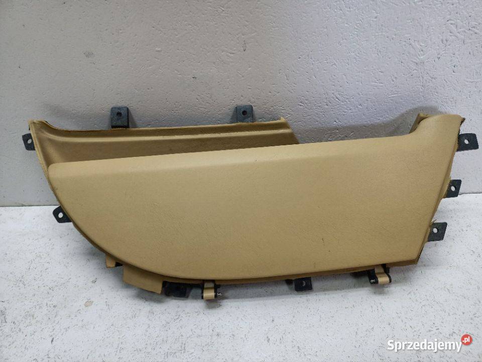 KIESZEŃ SCHOWEK BOCZKA LEWY PRZÓD 3D1867131 VW Tapicerki samochodowe