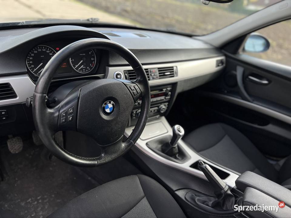 BMW E90 remoncie benzyna 2007 Sedan / Limuzyna Bielsko-Biała sprzedam