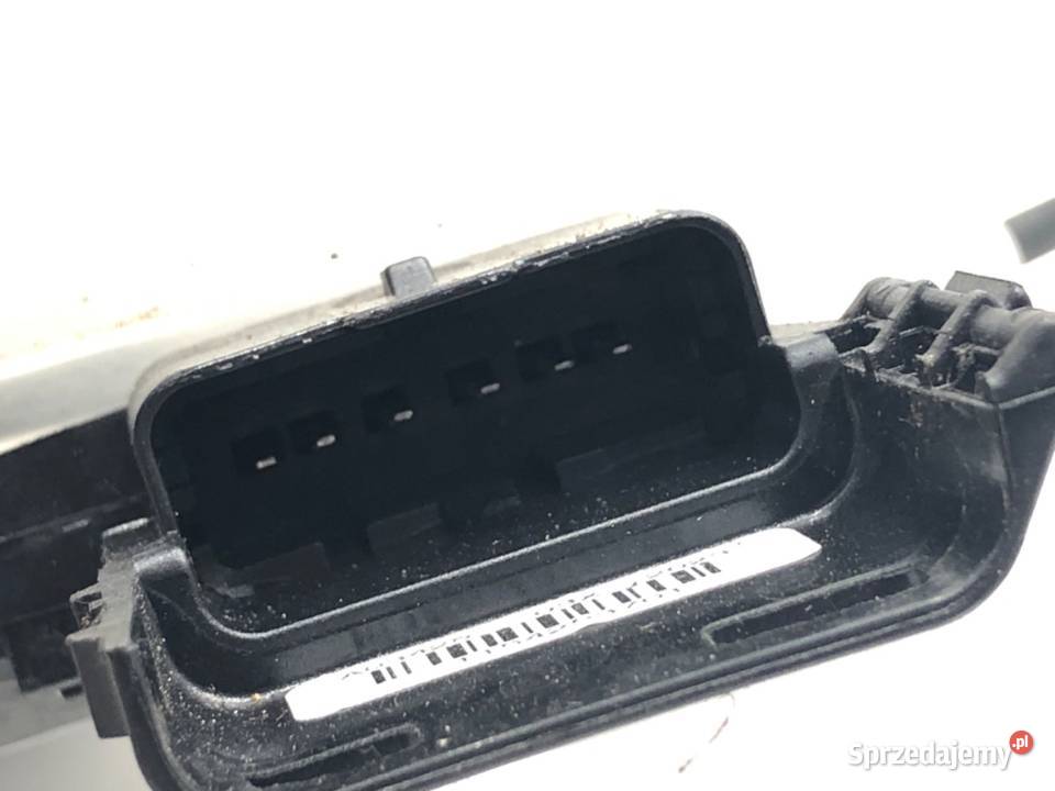 ZAMEK DRZWI PRAWY PRZÓD CITROEN C3 III Hatchback