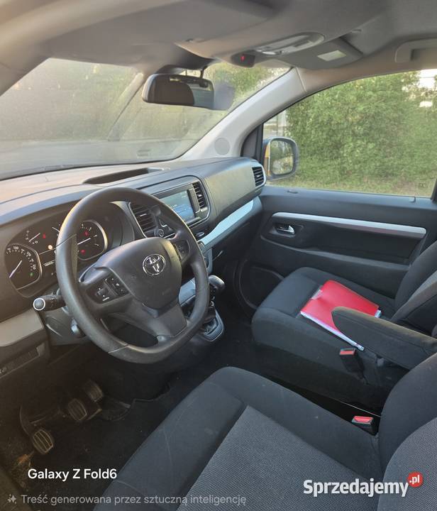 Toyotaa proace 8 osobowa diesel Lubin