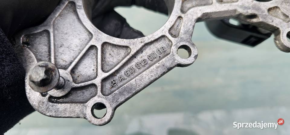 Obudowa rozrządu mercedes w210 32 cdi 6110160006 Pozostałe wielkopolskie sprzedam