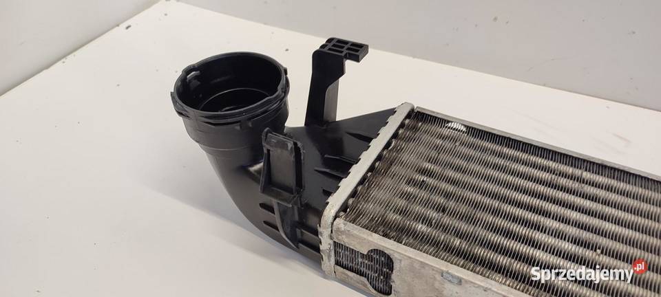 MERCEDES W203 CHŁODNICA INTERCOOLER A2035000000