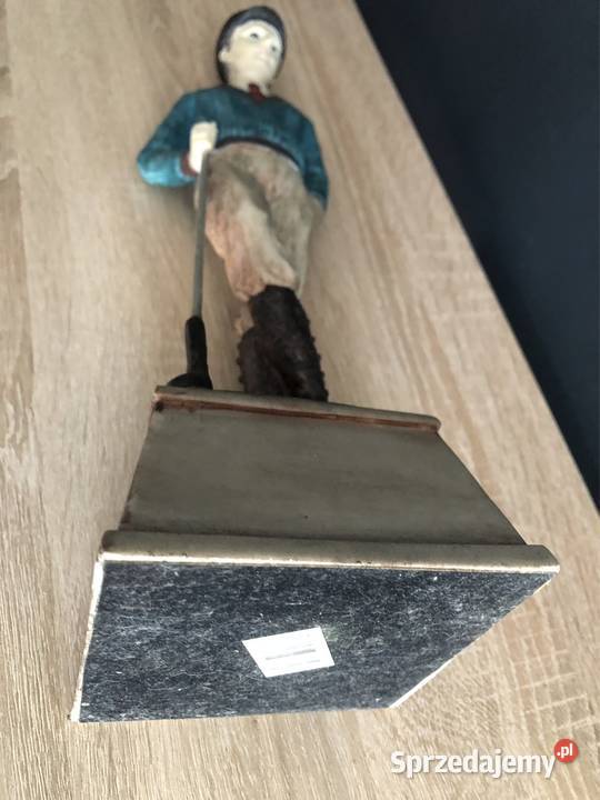 Figurka Crosa mężczyzna w stylu golfowym z lat Inowrocław