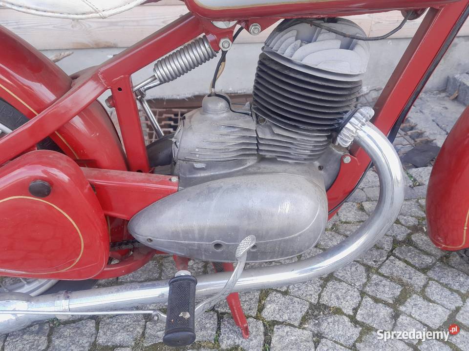 Jawa perak 250 z dokumentami Mirzec