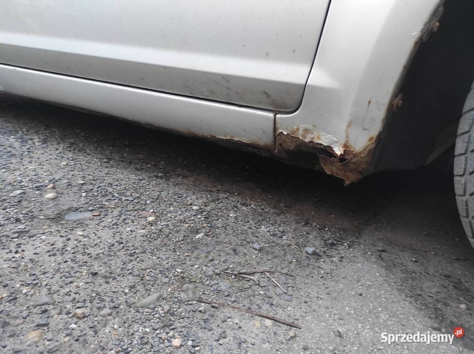 Ford C w trybie awaryjnym jeździ uszkodzony C-MAX opolskie