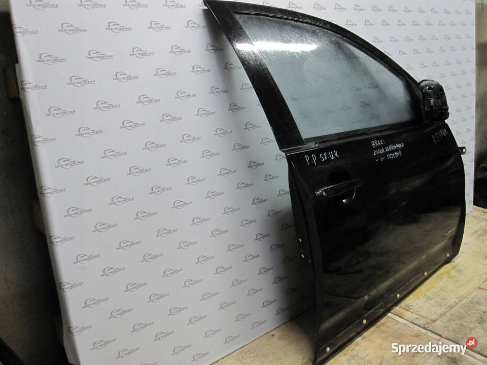 MITSUBISHI OUTLANDER II 07r drzwi prawe przód osobowe