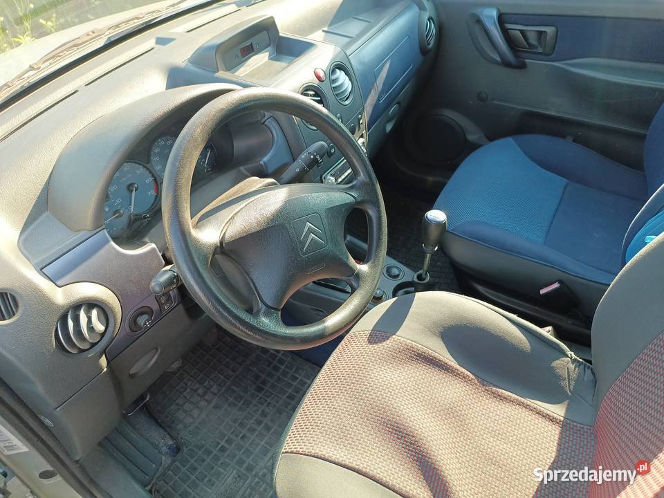 Sprzedam Citroen Berlingo 16 Benzyna 1587cm3 wielkopolskie Konin