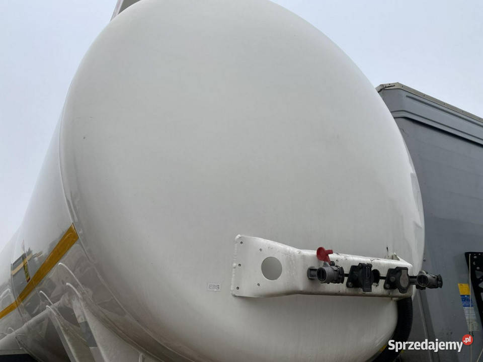 cysterna Kassbohrer stb 390t Rok produkcji 2014 dolnośląskie