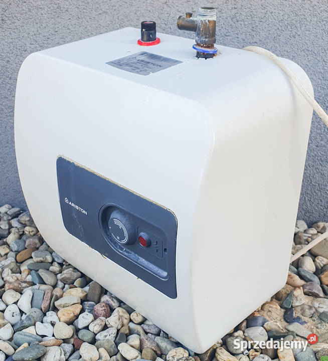 Pojemnościowy ogrzewacz wody 12kW Ariston PRO 10 sprzedam