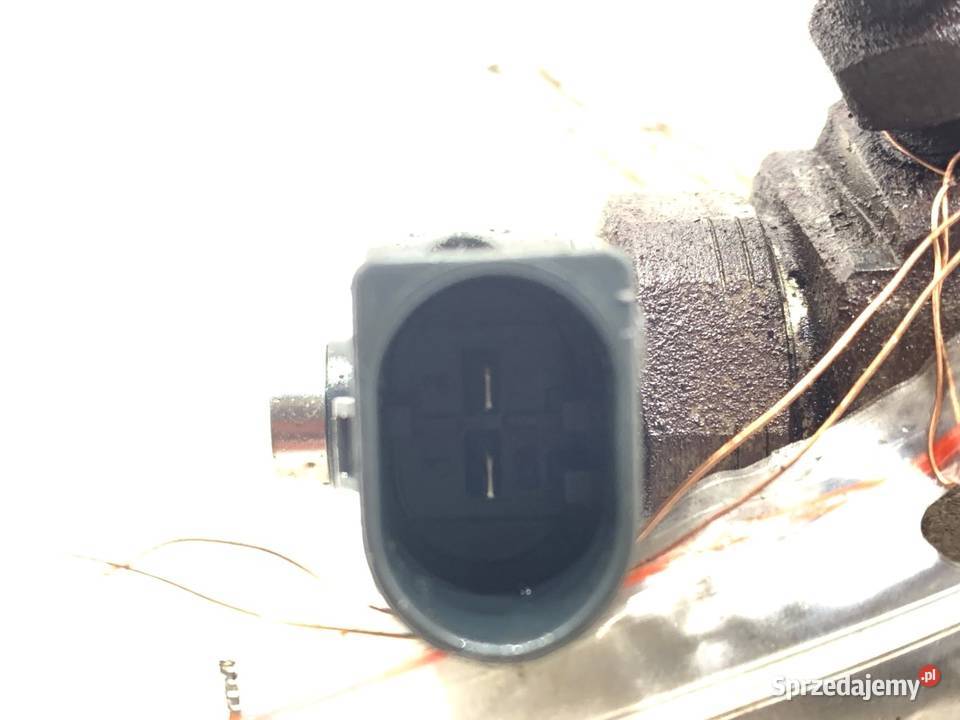 WTRYSKIWACZ VW PASSAT B8 04L130277AE 20 190 osobowe podkarpackie