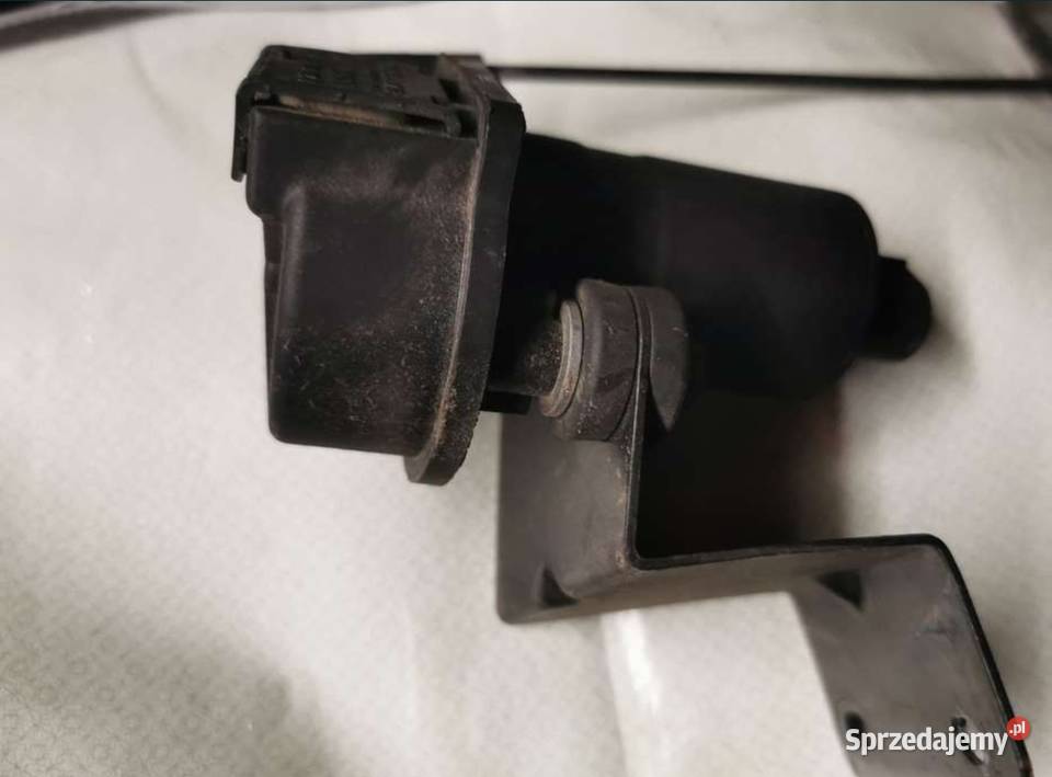 Siłownik silniczek tempomatu BMW e39 osobowe Żory
