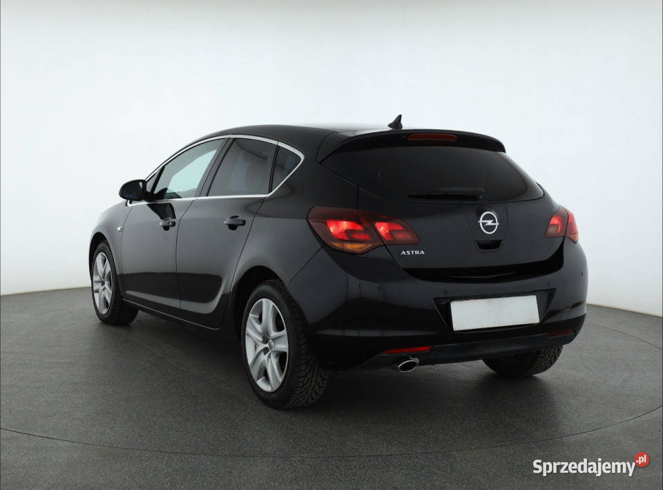 Opel Astra 14 T Piaseczno