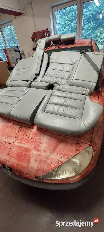 Sprzedam tylna kanapa Octavia 2 Laurin Clement Białystok