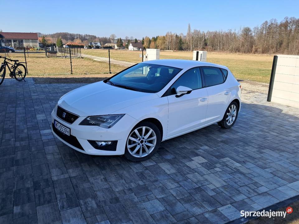 Seat Leon FR 14 benzyna Niski przebieg 1 biały Siennica