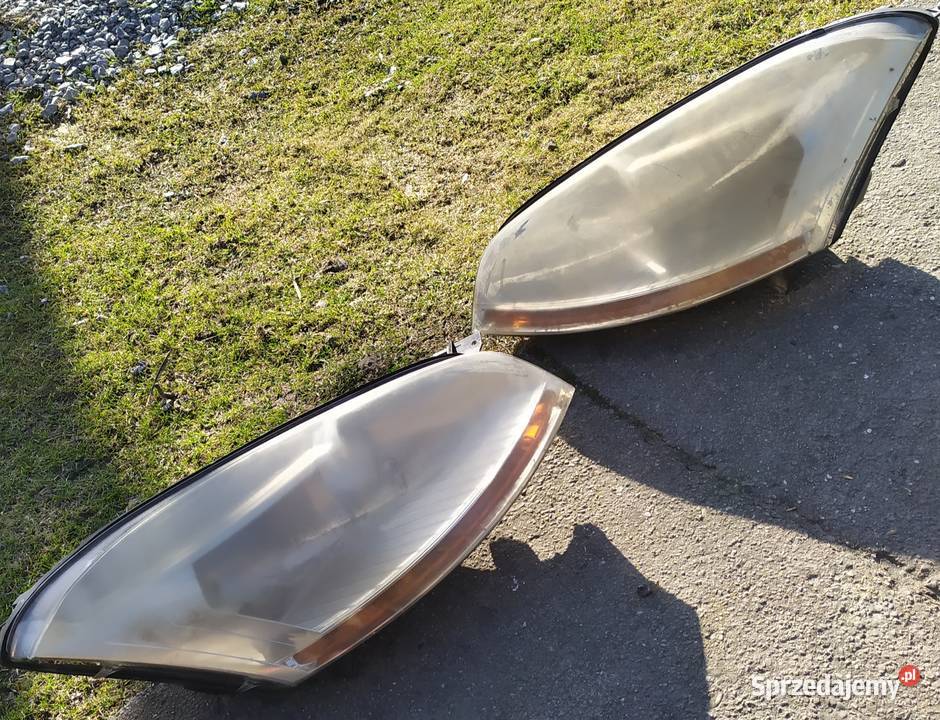 Sprzedam lampy c4 grand picasso Pilzno