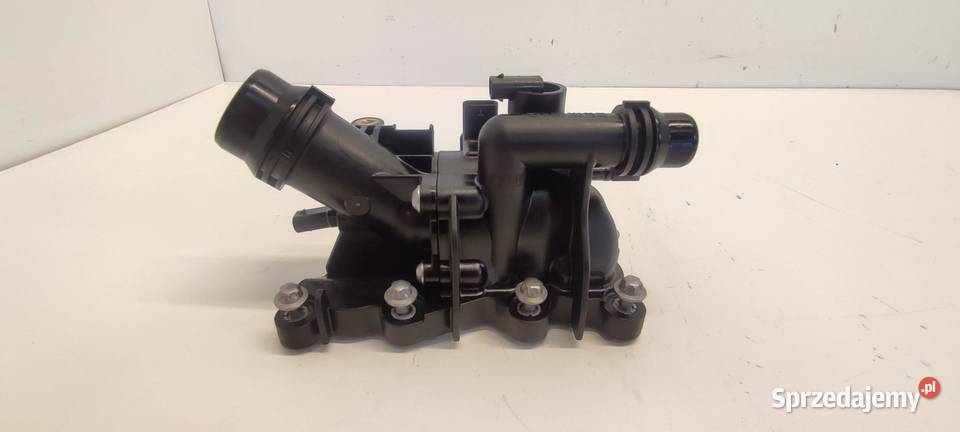 MERCEDES W247 OBUDOWA TERMOSTATU 200 sprzedam