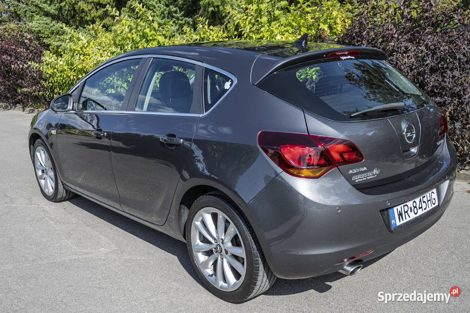 Sprzedam astra j benzyna mazowieckie Radom