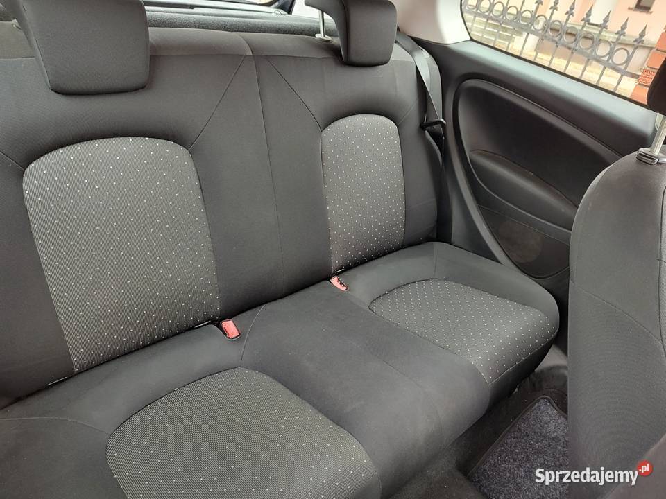 FIAT GRANDE PUNTO 12 Benzna zarejestrowany Leszno