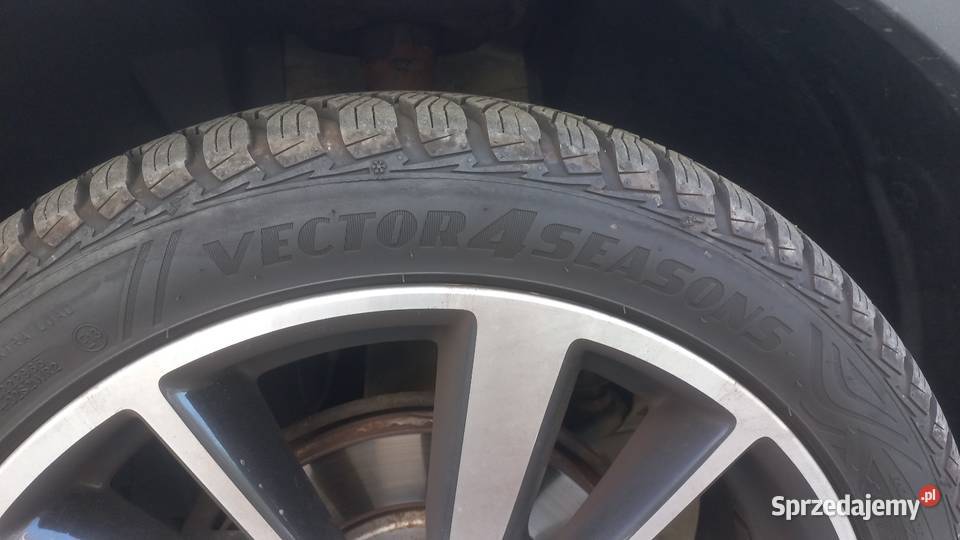 Nissan Qashqai 2 J11 Euro 6 kamery 360 stopni aluminiowe felgi Hajnówka