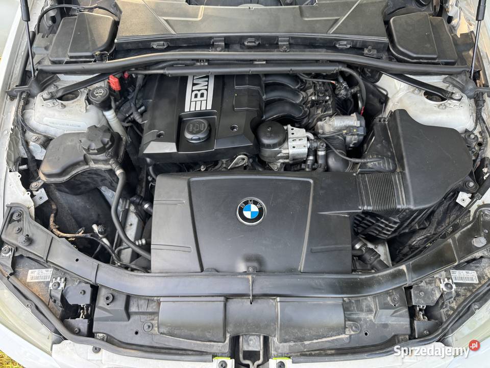 BMW e90 20 benzyna 170 polift światła przeciwmgielne lubelskie Kamionka sprzedam