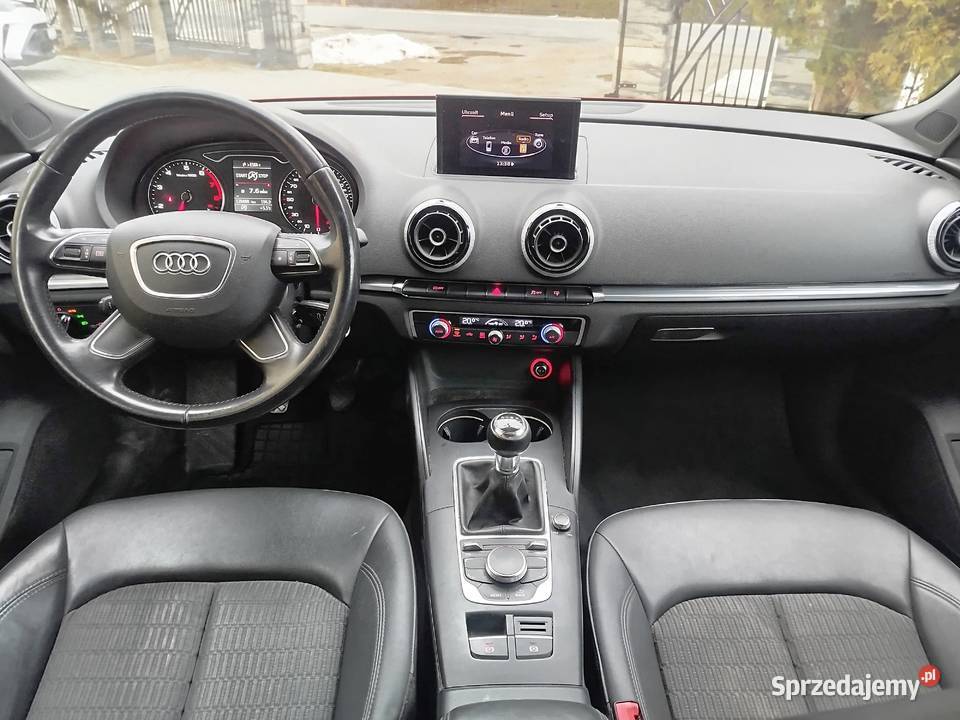 AUDI A3 SLINE 14 BENZYNA 122 128 skóra czujniki lakier metallic Grabownica Starzeńska