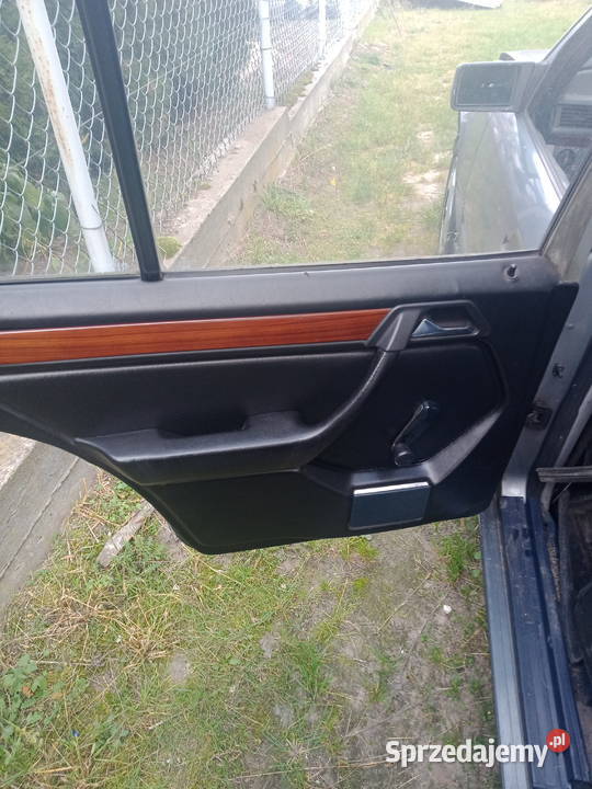 Mercedes W124 sedan wnętrze fotele skóra Wyposażenie wnętrza mazowieckie