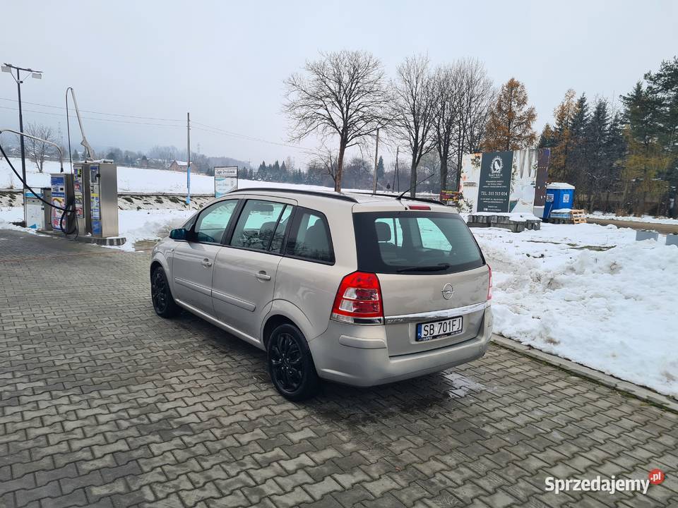 Opel Zafira 19d 150 7 osobowa 6 Bujaków