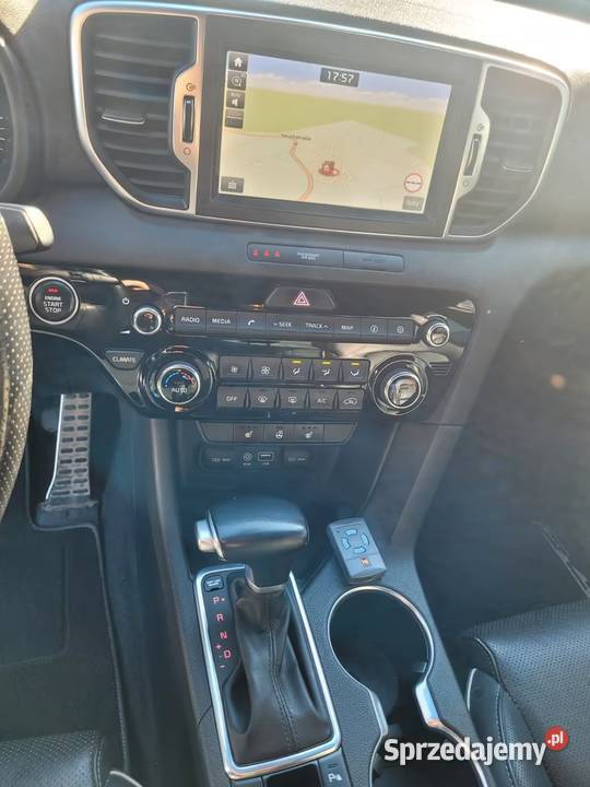 Kia Sportage 17 CRDi 141 Automat Bogata wersja Kraków