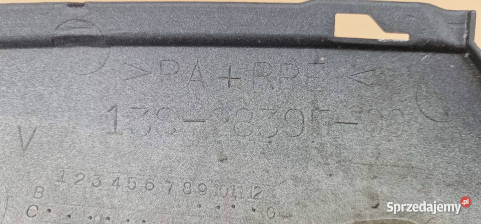 YAMAHA R6 RJ15 PŁUG BOCZEK OWIEWKA PRAWA lubuskie Bieleń