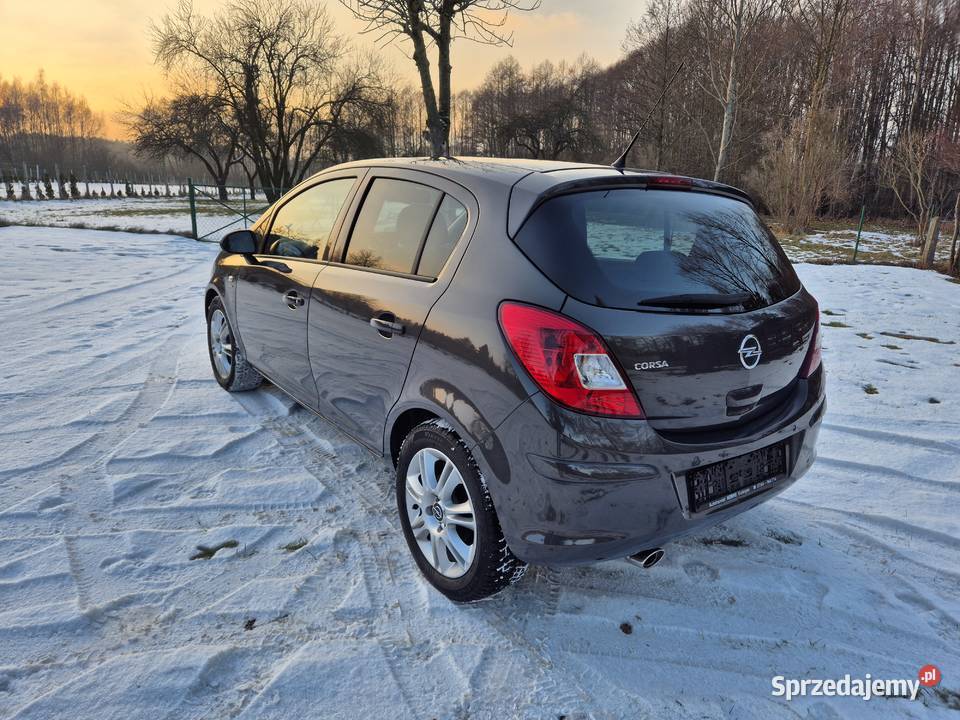 OPEL CORSA D LIFT 14 ACTIVE SPROWADZONA BOGATE Zelów sprzedam