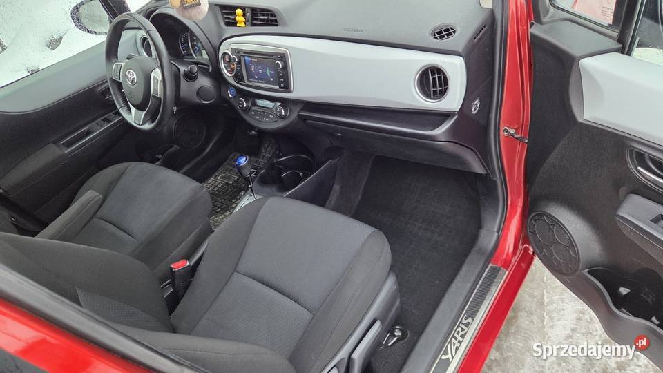 Toyota Yaris Hybryda Automat