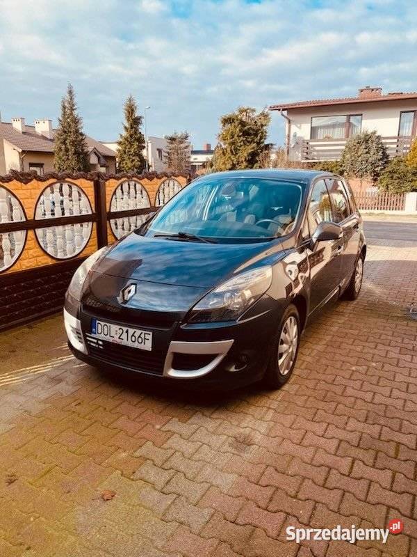 Renault Scenic 19 dCi 130 FAP Luxe 130 2009r