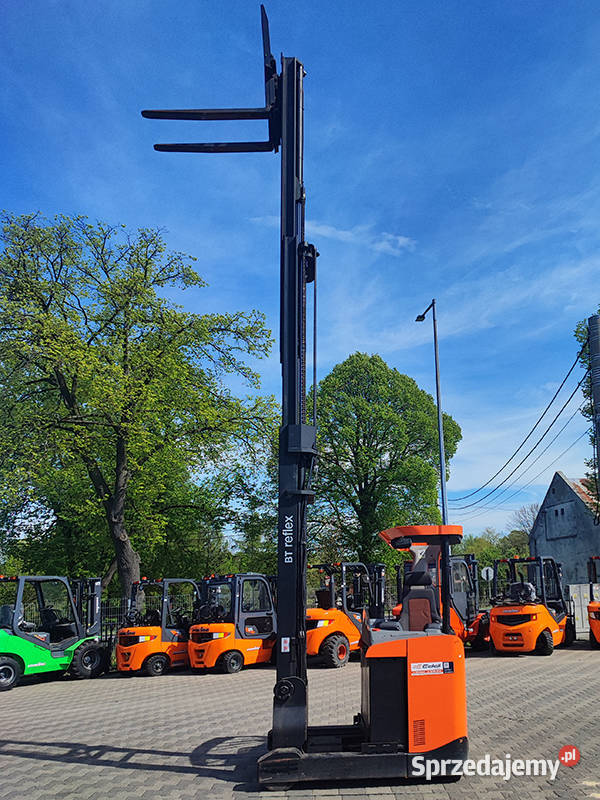 Wózek widłowy elektryczny reach truck BT RRE 140 małopolskie