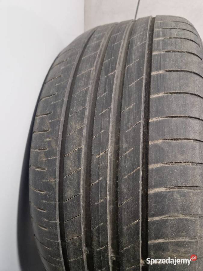 22555R16 Good Year Efficient Grip