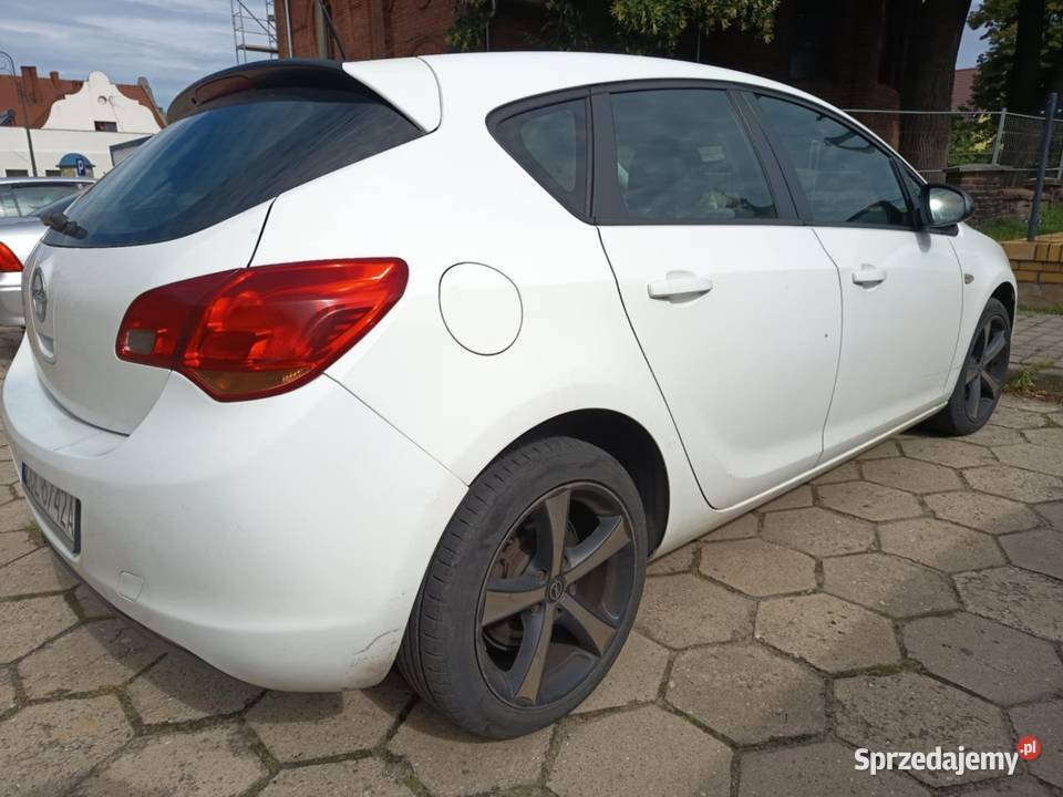 Opel Astra J 17 cdti Spalice sprzedam