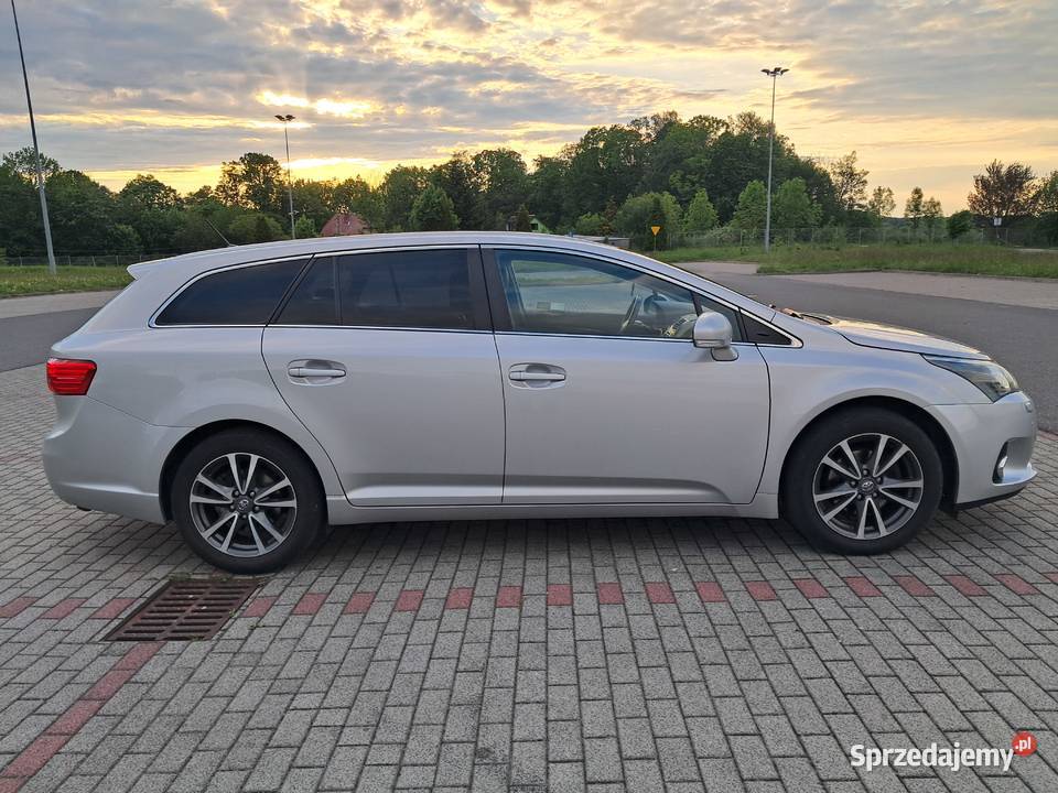 Totota Avensis Kombi Premium Krajowy 1 elektryczne lusterka Bielsko-Biała