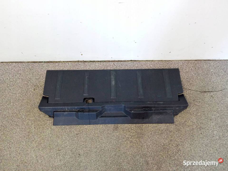 OSŁONA PASA TYŁ PROGU BAGAŻNIKA 7240A024 sprzedam