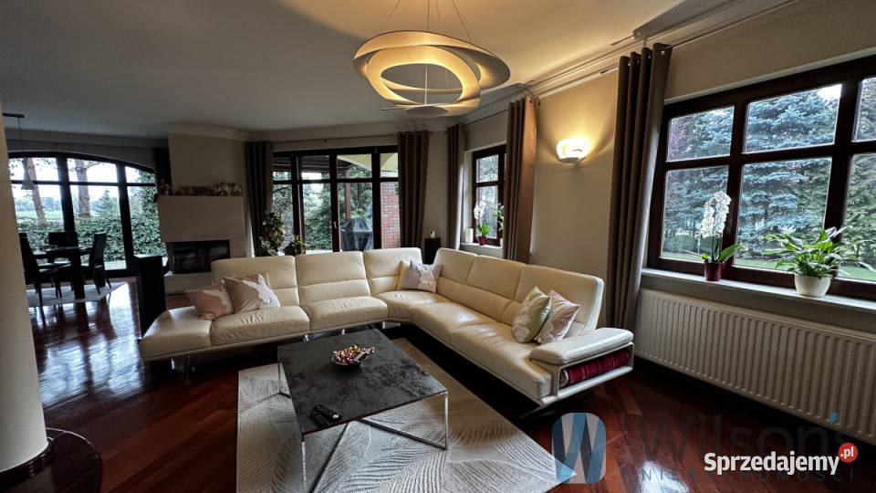 sprzedaży domu wolnostojącego Wysoka Radosna dachówka