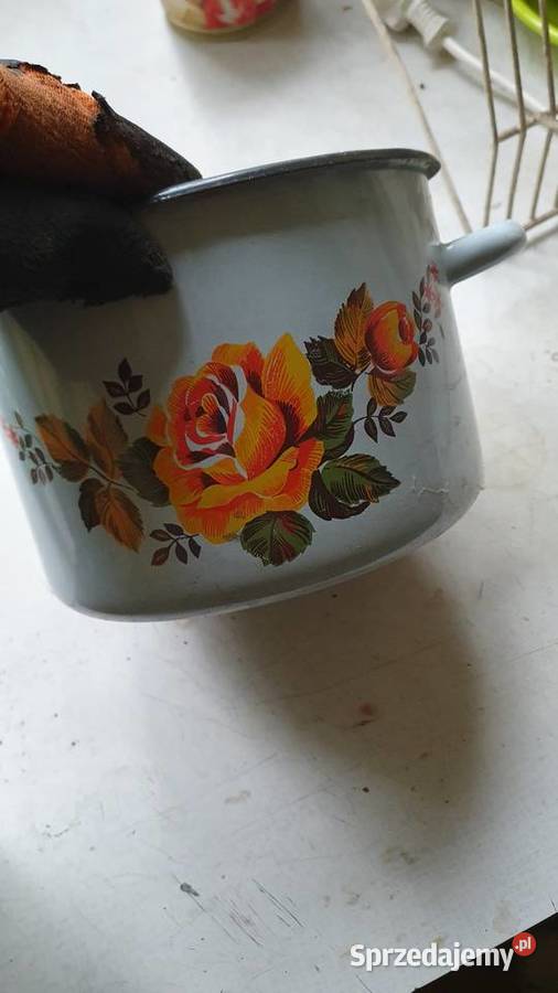 Garnki stare rondle emaliowane z sygnaturami PRL Warszawa sprzedam