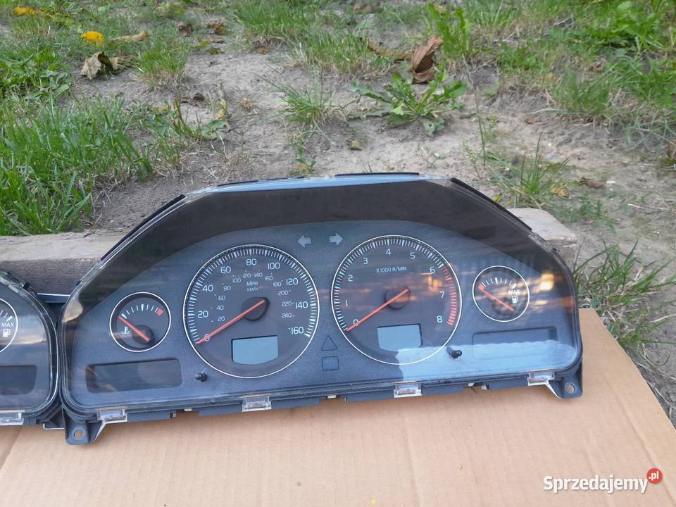 Zegary Licznik do Volvo V70 S60 XC70 XC90 25 T